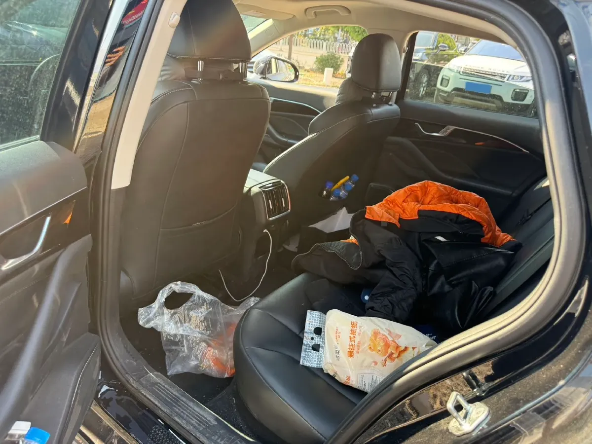 2024 Bestune B70 1.5T 169HP L4 7DCT,autocango,china used car exporter,china ev exporter,chinese used car exporter,chinese used ev exporter