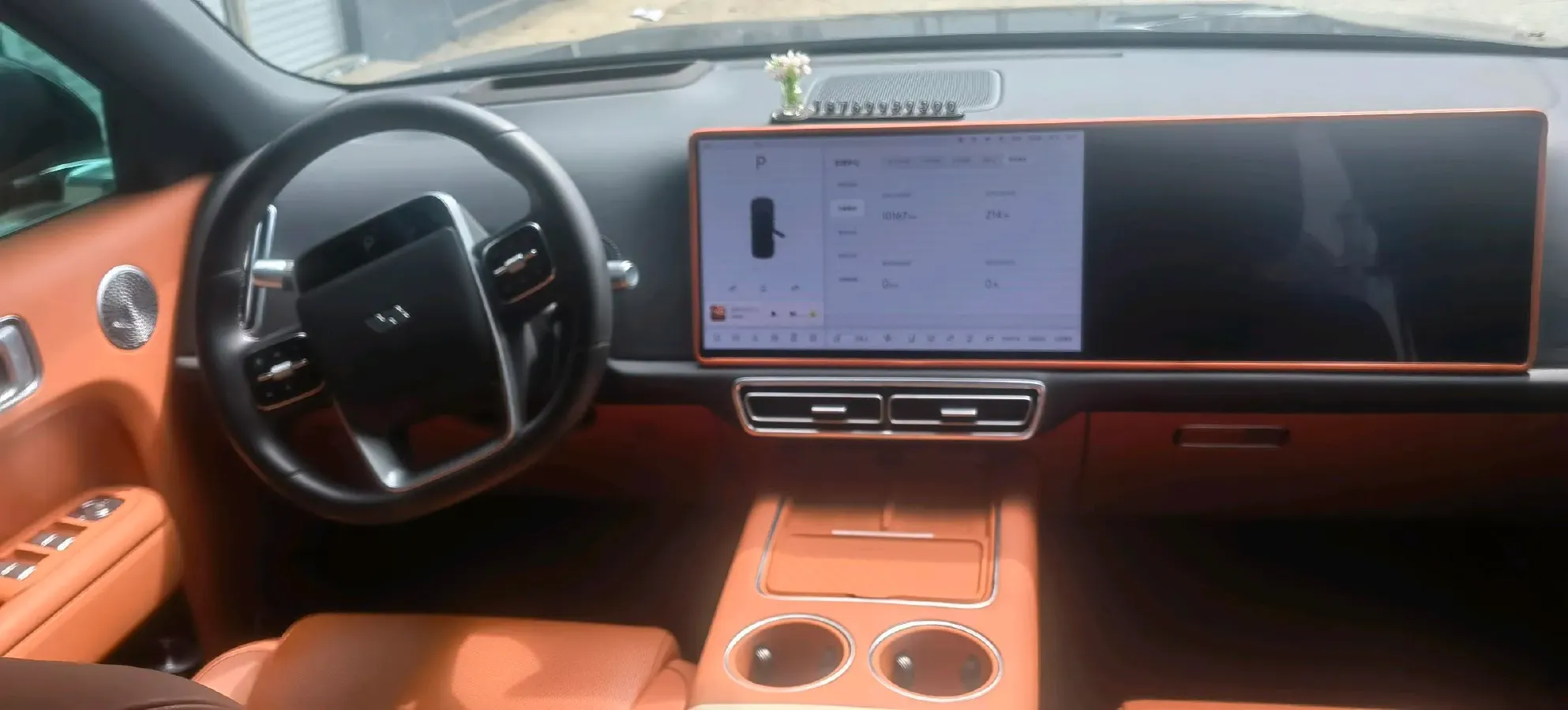 2025 Li L9 Range Extended 154HP REEV,autocango,china used car exporter,china ev exporter,chinese used car exporter,chinese used ev exporter