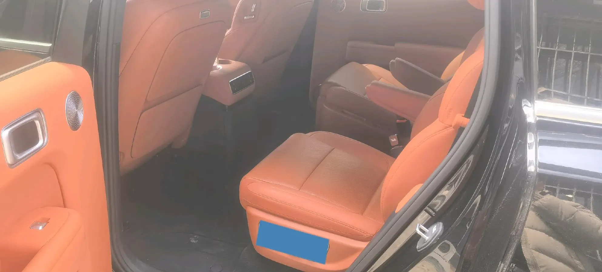 2025 Li L9 Range Extended 154HP REEV,autocango,china used car exporter,china ev exporter,chinese used car exporter,chinese used ev exporter