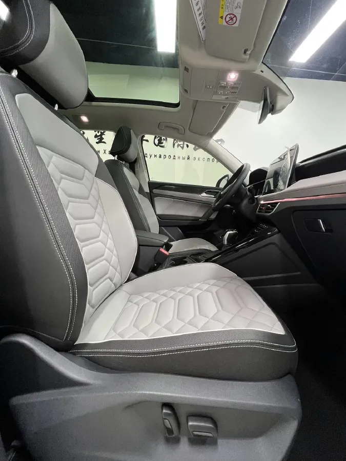 2022 Volkswagen Tayron 1.4T 150HP L4 7DCT,autocango,china used car exporter,china ev exporter,chinese used car exporter,chinese used ev exporter