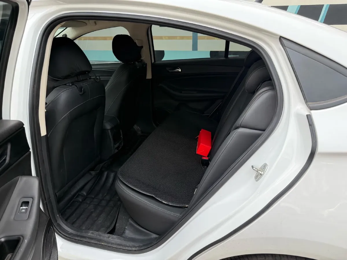 2021 Chery Arrizo 5 1.5L 116HP L4 CVT,autocango,china used car exporter,china ev exporter,chinese used car exporter,chinese used ev exporter