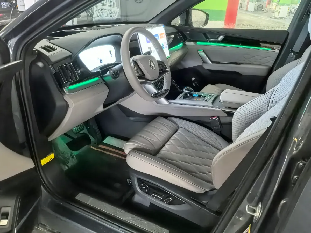 2025 BYD Tang 1.5T 156HP L4 E-CVT PHEV 21.504KWH,autocango,china used car exporter,china ev exporter,chinese used car exporter,chinese used ev exporter