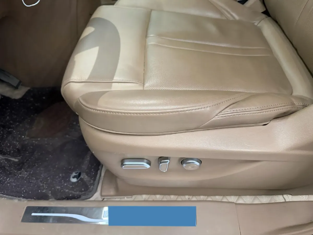 2021 Buick GL8 2.0T 237HP L4 9AT,autocango,china used car exporter,china ev exporter,chinese used car exporter,chinese used ev exporter