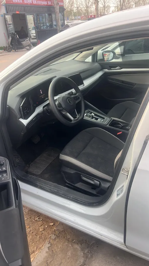 2023 Volkswagen Golf 1.2T 116HP L4 7DCT,autocango,china used car exporter,china ev exporter,chinese used car exporter,chinese used ev exporter