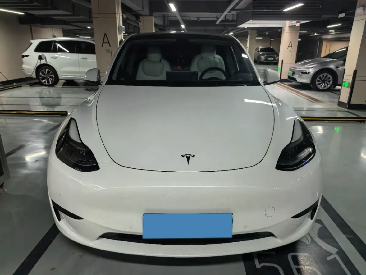 2022 Tesla Model Y BEV 60KWH,autocango,china used car exporter,china ev exporter,chinese used car exporter,chinese used ev exporter