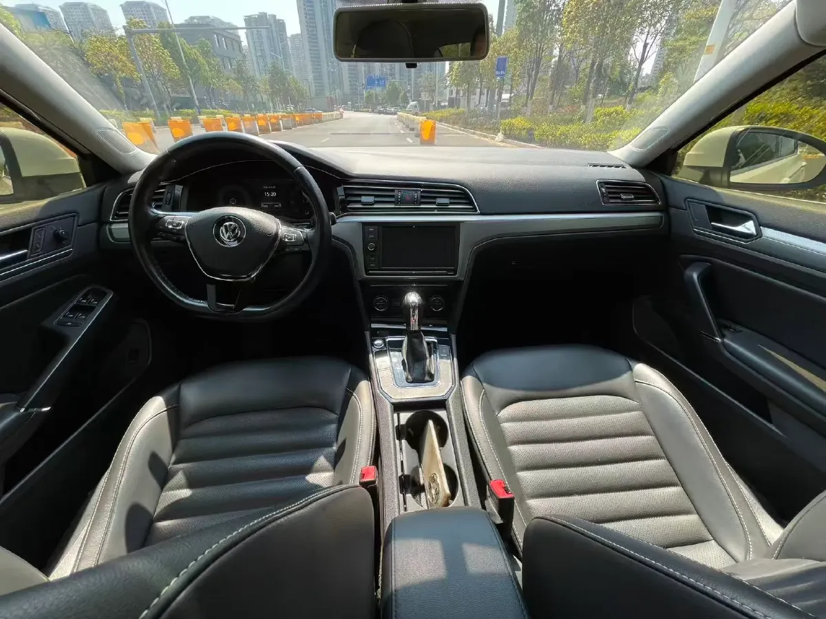 2019 Volkswagen Passat 1.4T 150HP L4 7DCT,autocango,china used car exporter,china ev exporter,chinese used car exporter,chinese used ev exporter