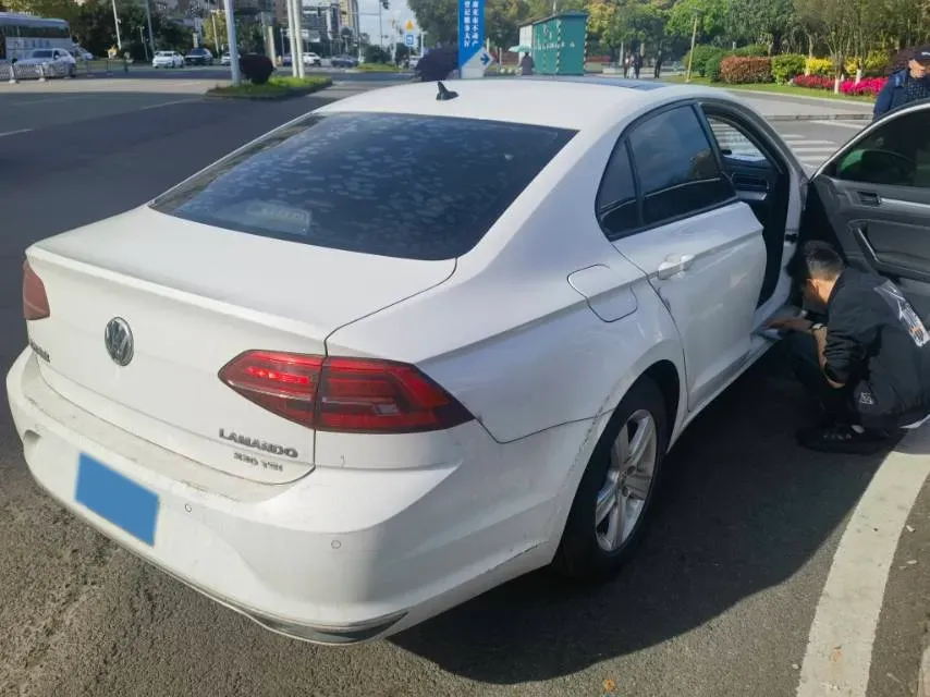 2018 Volkswagen Lamando 1.4T 131HP L4 7DCT,autocango,china used car exporter,china ev exporter,chinese used car exporter,chinese used ev exporter