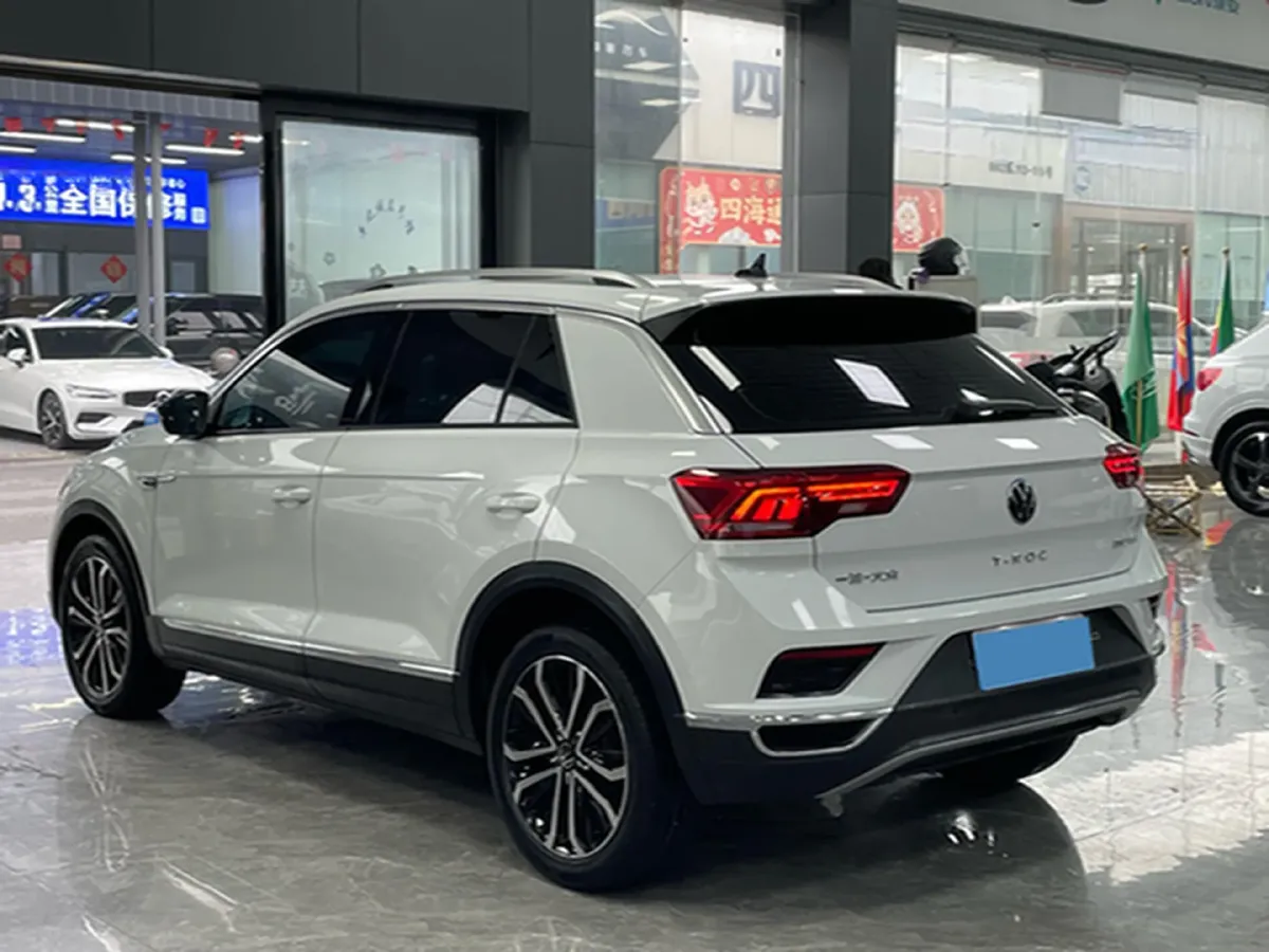 2022 Volkswagen T-Roc 1.4T 150HP L4 7DCT,autocango,china used car exporter,china ev exporter,chinese used car exporter,chinese used ev exporter
