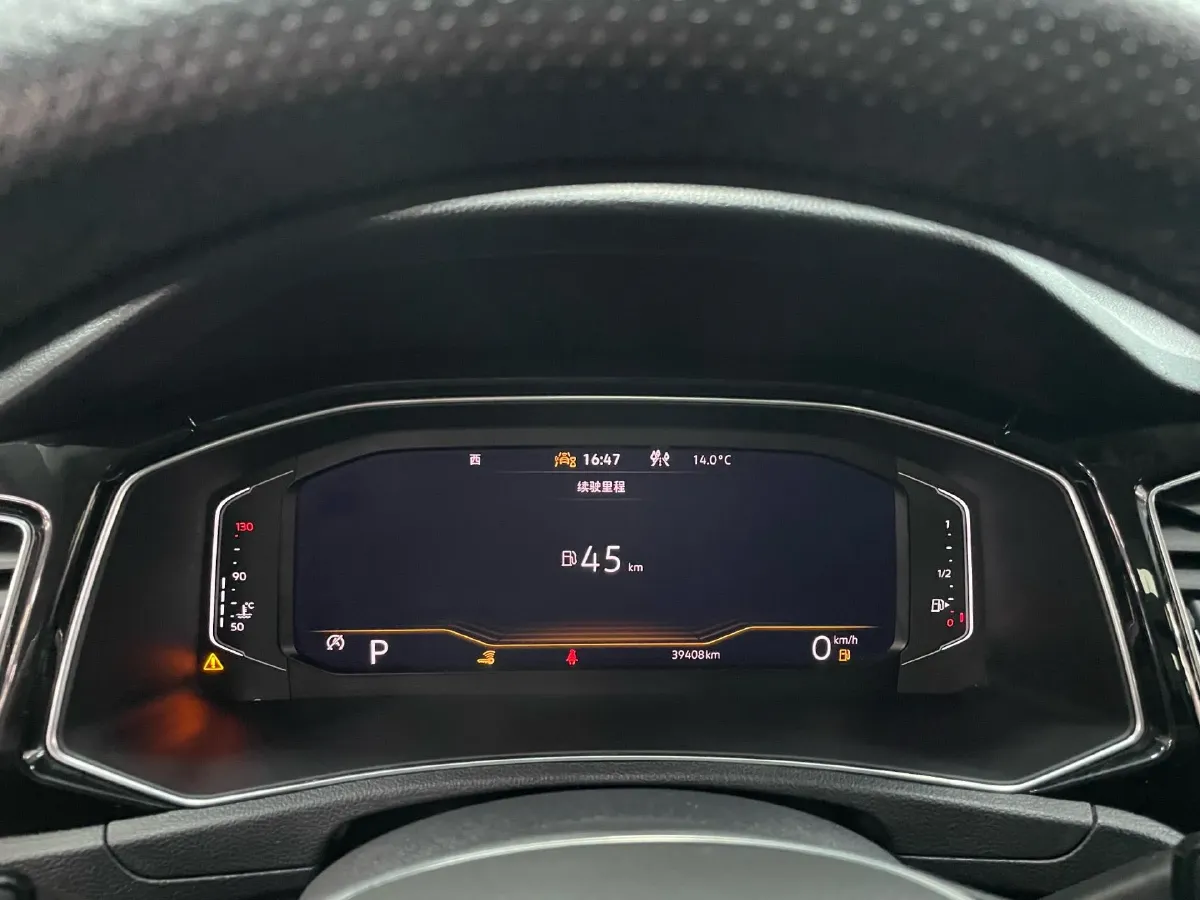 2022 Volkswagen T-Roc 1.4T 150HP L4 7DCT,autocango,china used car exporter,china ev exporter,chinese used car exporter,chinese used ev exporter