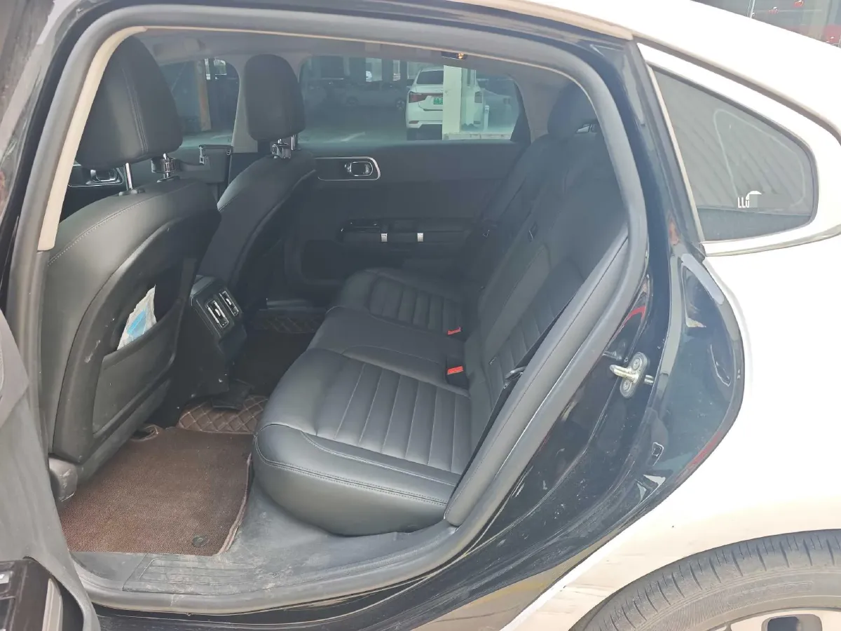 2021 Citroen C6 1.8T 211HP L4 8AT,autocango,china used car exporter,china ev exporter,chinese used car exporter,chinese used ev exporter