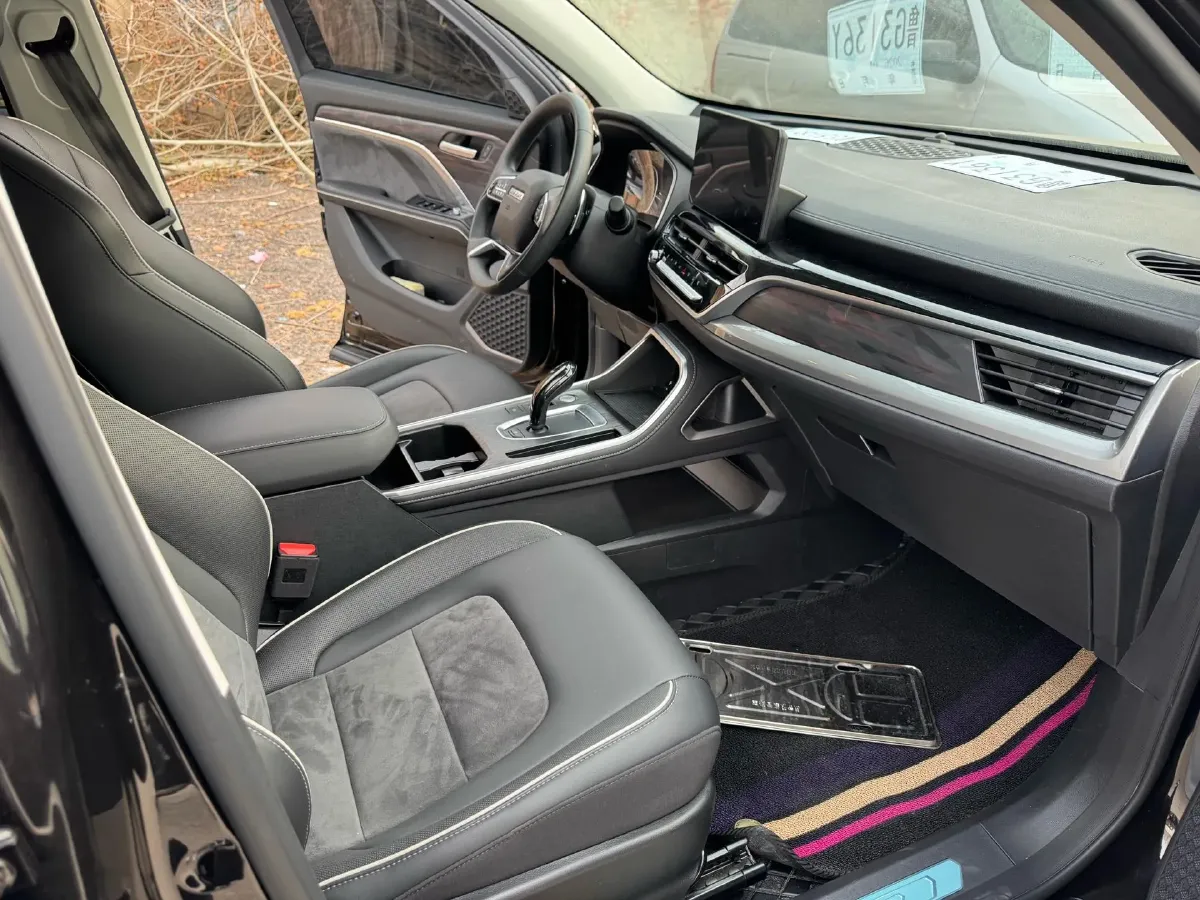 2025 Haval H6 1.5T 150HP L4 7DCT,autocango,china used car exporter,china ev exporter,chinese used car exporter,chinese used ev exporter