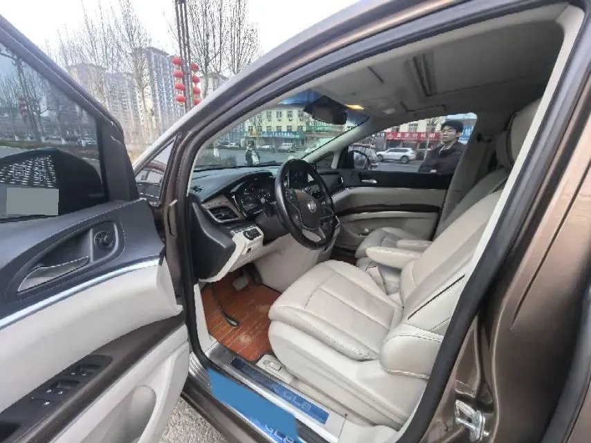 2021 Buick GL8 2.0T 237HP L4 9AT,autocango,china used car exporter,china ev exporter,chinese used car exporter,chinese used ev exporter
