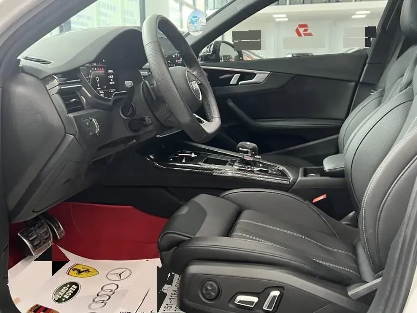 2024 Audi A4L 2.0T 190HP L4 7DCT,autocango,china used car exporter,china ev exporter,chinese used car exporter,chinese used ev exporter