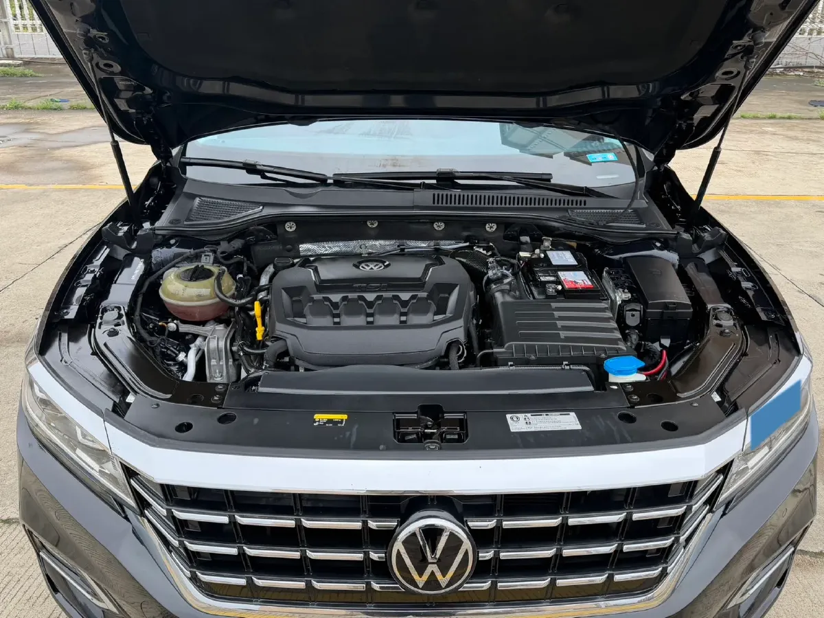 2019 Skoda Kodiak 2.0T 186HP L4 7DCT,autocango,china used car exporter,china ev exporter,chinese used car exporter,chinese used ev exporter