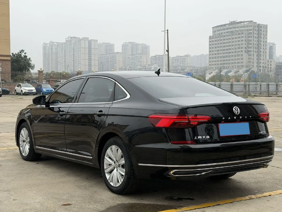 2019 Skoda Kodiak 2.0T 186HP L4 7DCT,autocango,china used car exporter,china ev exporter,chinese used car exporter,chinese used ev exporter