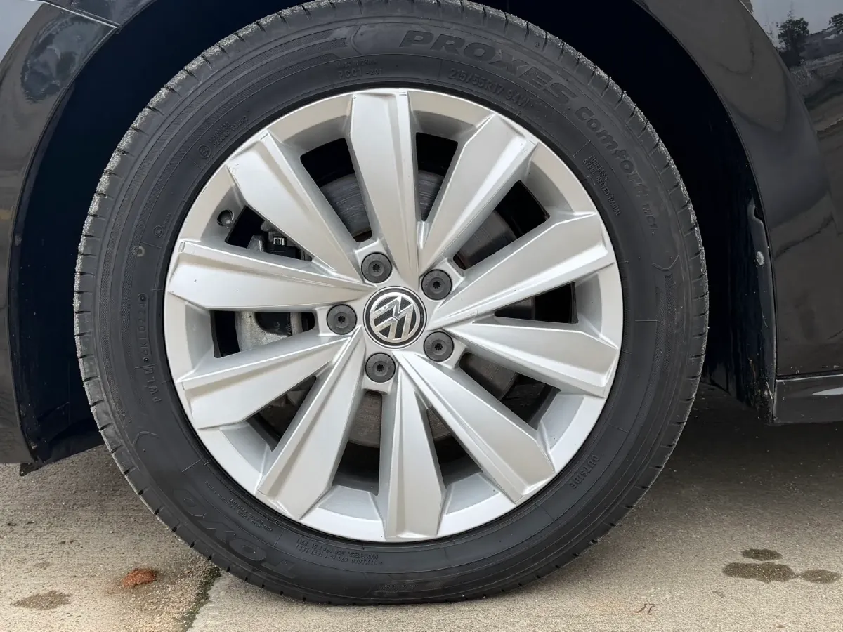 2019 Skoda Kodiak 2.0T 186HP L4 7DCT,autocango,china used car exporter,china ev exporter,chinese used car exporter,chinese used ev exporter