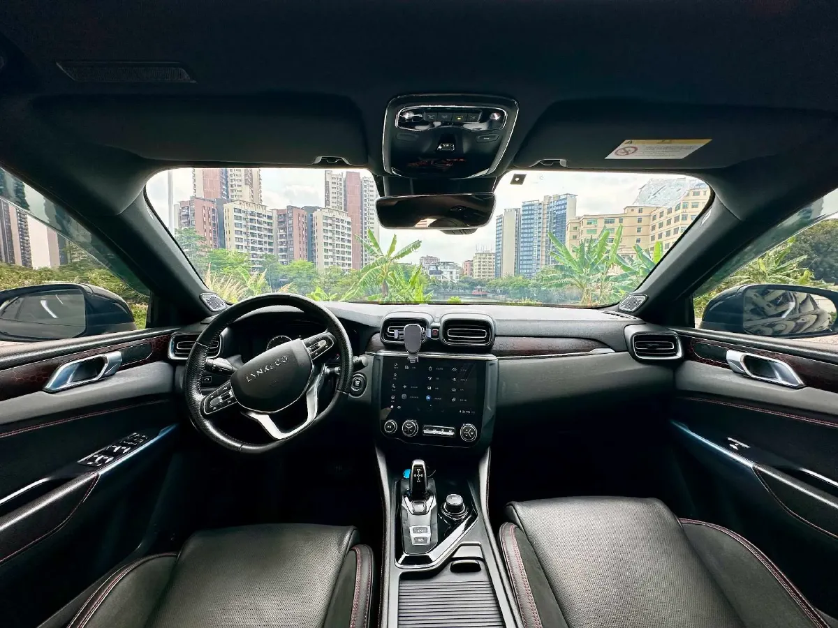 2019 LYNK&CO 01 2.0T 190HP L4 6AT,autocango,china used car exporter,china ev exporter,chinese used car exporter,chinese used ev exporter