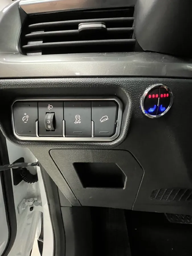 2023 Haval H6 1.5T 150HP L4 7DCT,autocango,china used car exporter,china ev exporter,chinese used car exporter,chinese used ev exporter