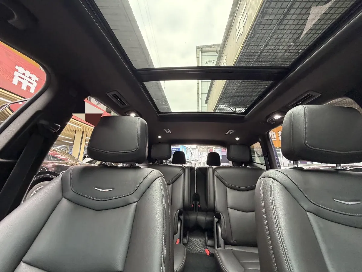 2021 Cadillac XT6 2.0T 237HP L4 9AT,autocango,china used car exporter,china ev exporter,chinese used car exporter,chinese used ev exporter