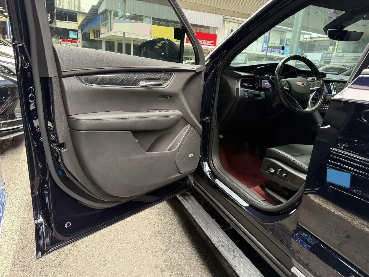 2021 Cadillac XT6 2.0T 237HP L4 9AT,autocango,china used car exporter,china ev exporter,chinese used car exporter,chinese used ev exporter