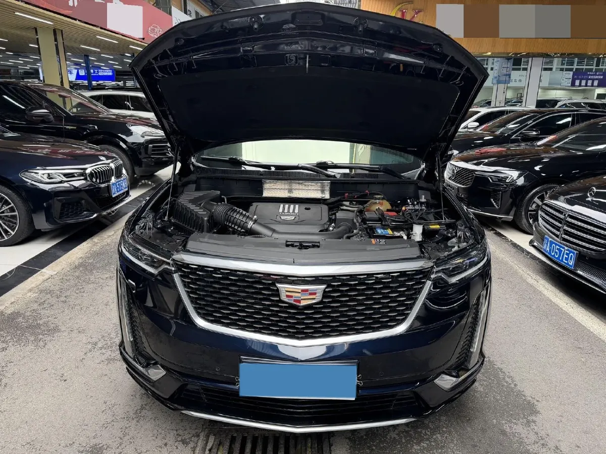 2021 Cadillac XT6 2.0T 237HP L4 9AT,autocango,china used car exporter,china ev exporter,chinese used car exporter,chinese used ev exporter