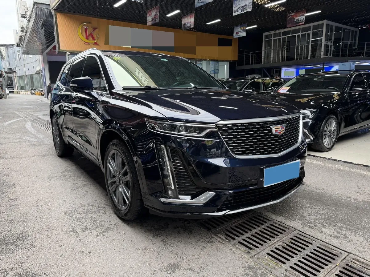 2021 Cadillac XT6 2.0T 237HP L4 9AT,autocango,china used car exporter,china ev exporter,chinese used car exporter,chinese used ev exporter