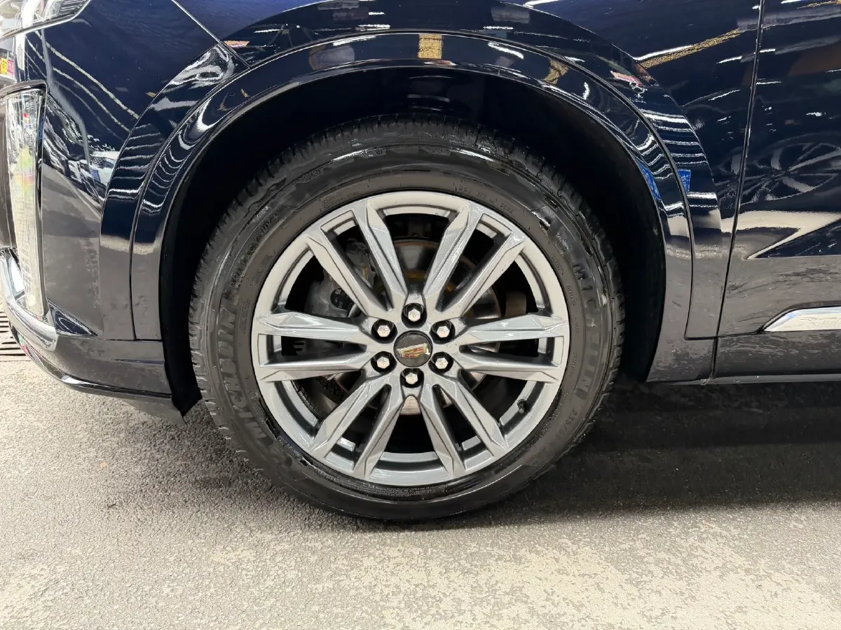 2021 Cadillac XT6 2.0T 237HP L4 9AT,autocango,china used car exporter,china ev exporter,chinese used car exporter,chinese used ev exporter