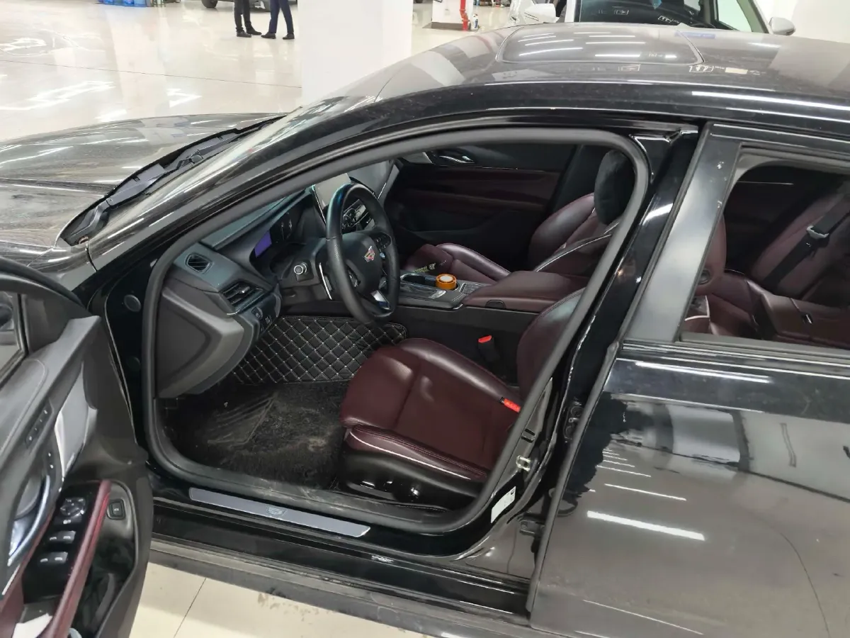 2021 Cadillac CT4 2.0T 237HP L4 8AT,autocango,china used car exporter,china ev exporter,chinese used car exporter,chinese used ev exporter