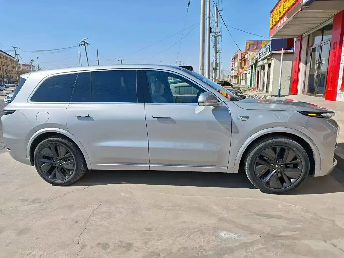 2022 Li L9 Range Extended 154HP REEV 42.6KWH,autocango,china used car exporter,china ev exporter,chinese used car exporter,chinese used ev exporter