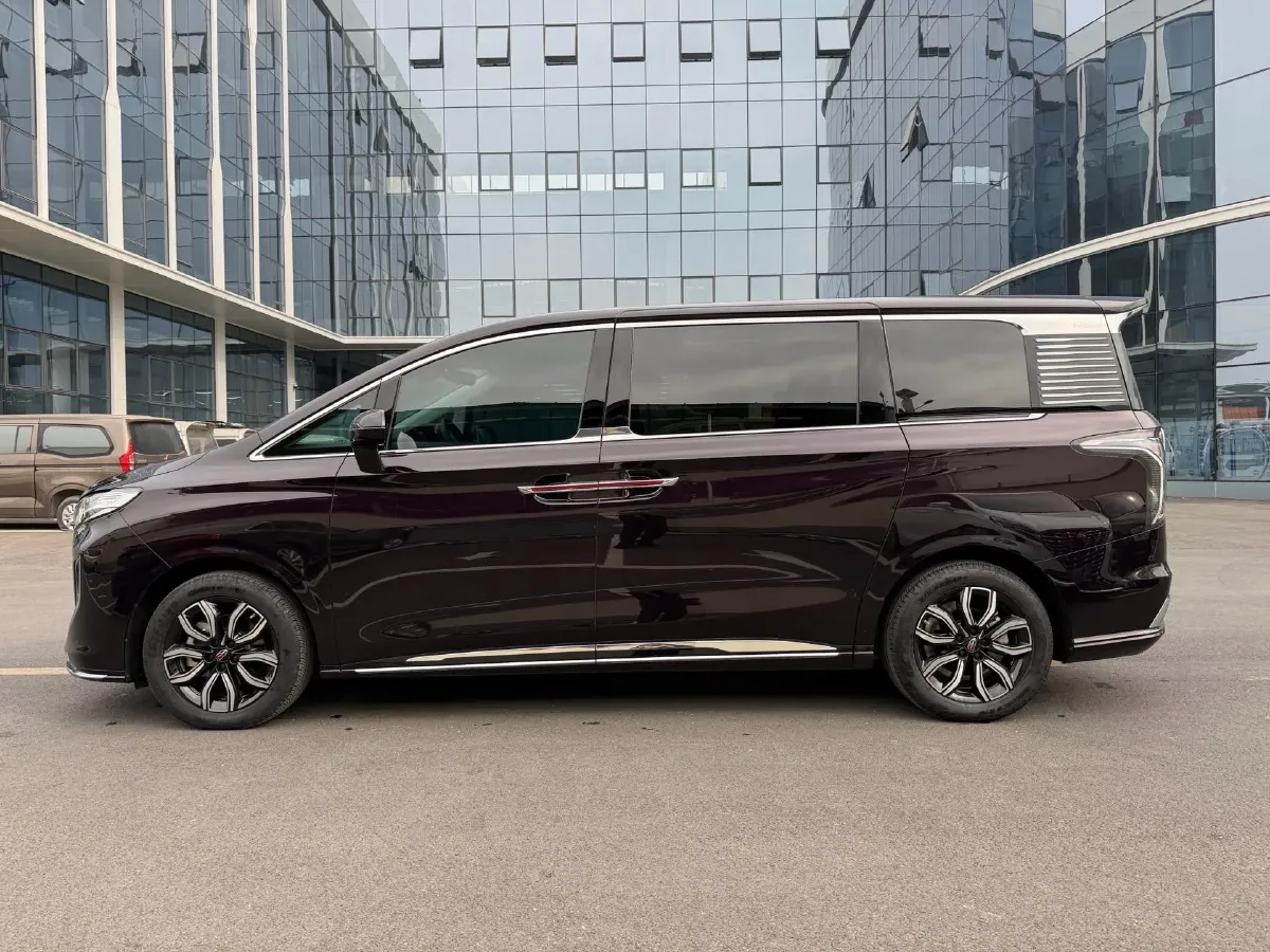 2023 HongQi HQ9 2.0T 252HP L4 8AT,autocango,china used car exporter,china ev exporter,chinese used car exporter,chinese used ev exporter