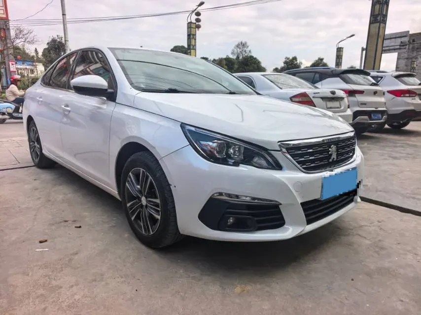 2018 Peugeot 308 1.2T 136HP L3 6AT,autocango,china used car exporter,china ev exporter,chinese used car exporter,chinese used ev exporter