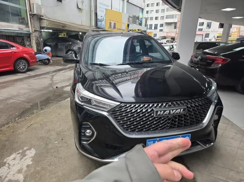 2021 Haval M6 1.5T 150HP L4 7DCT,autocango,china used car exporter,china ev exporter,chinese used car exporter,chinese used ev exporter