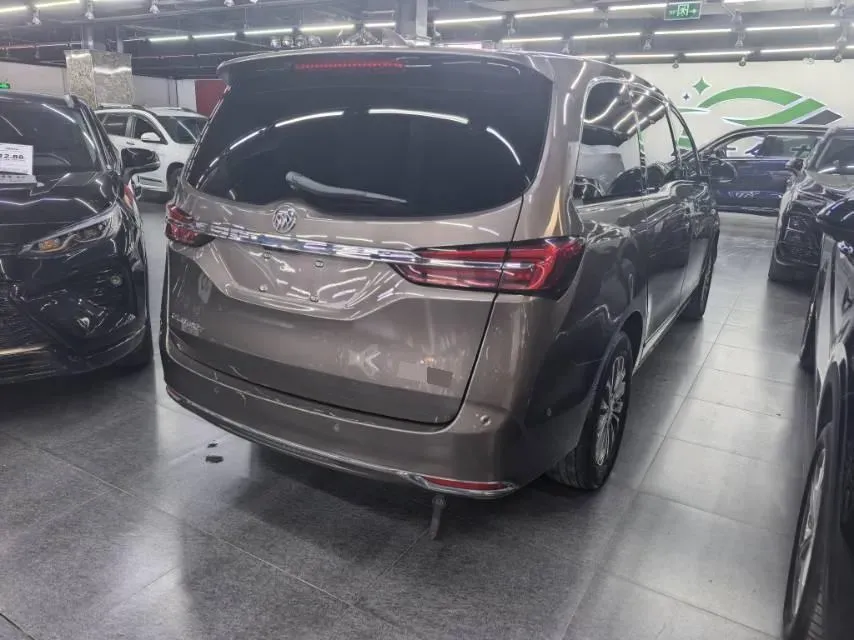 2021 Buick GL8 2.0T 237HP L4 9AT,autocango,china used car exporter,china ev exporter,chinese used car exporter,chinese used ev exporter