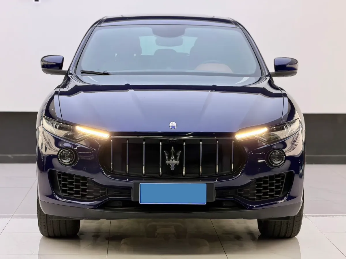 2018 Maserati Levante 3.0T 350HP V6 8AT,autocango,china used car exporter,china ev exporter,chinese used car exporter,chinese used ev exporter