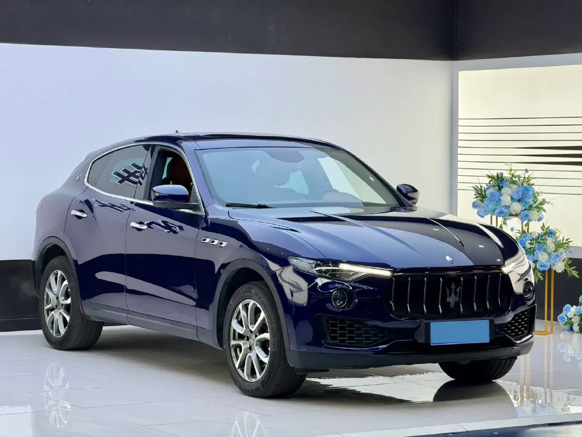 2018 Maserati Levante 3.0T 350HP V6 8AT,autocango,china used car exporter,china ev exporter,chinese used car exporter,chinese used ev exporter