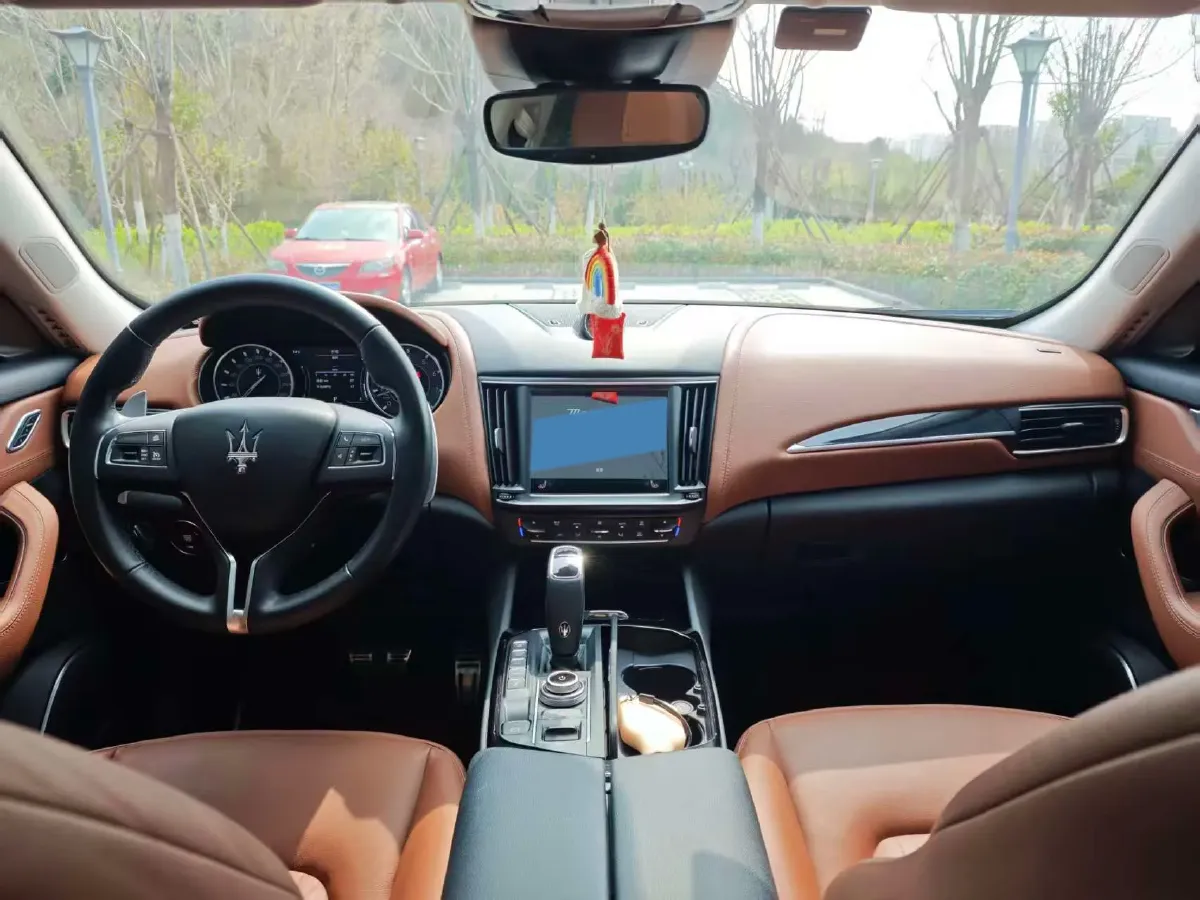 2021 Maserati Levante 3.0T 350HP V6 8AT,autocango,china used car exporter,china ev exporter,chinese used car exporter,chinese used ev exporter