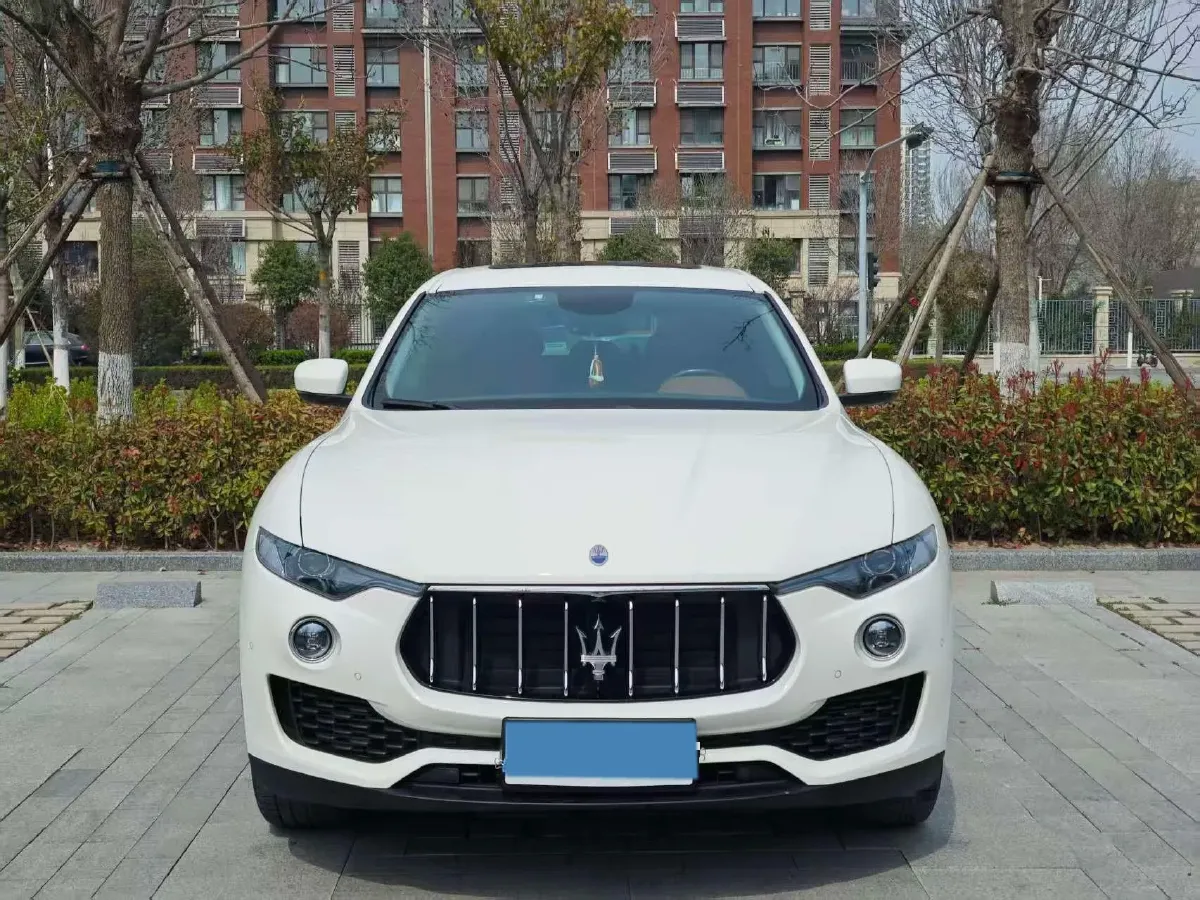 2021 Maserati Levante 3.0T 350HP V6 8AT,autocango,china used car exporter,china ev exporter,chinese used car exporter,chinese used ev exporter