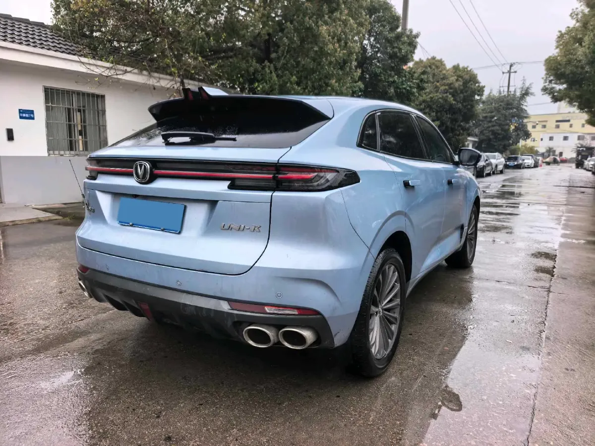 2021 ChangAn UNI-K 2.0T 233HP L4 8AT,autocango,china used car exporter,china ev exporter,chinese used car exporter,chinese used ev exporter