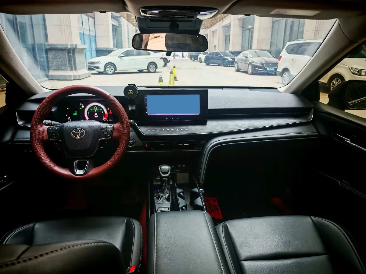 2024 Toyota Camry 2.0L 152HP L4 E-CVT Hybrid,autocango,china used car exporter,china ev exporter,chinese used car exporter,chinese used ev exporter