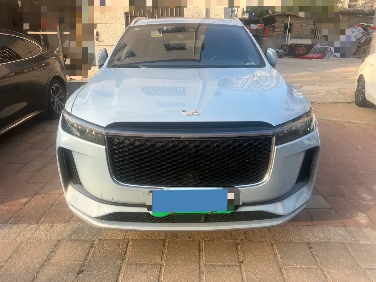 2020 Li ONE Range Extended 131HP REEV 40.5KWH,autocango,china used car exporter,china ev exporter,chinese used car exporter,chinese used ev exporter
