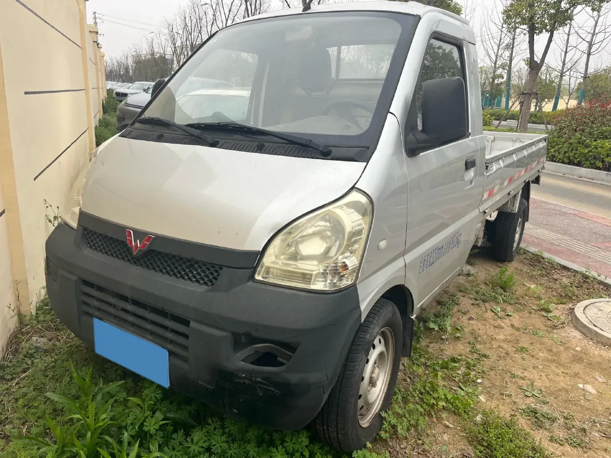 2015 LiFan LeTu 1.2L 84HP L4 5MT,autocango,china used car exporter,china ev exporter,chinese used car exporter,chinese used ev exporter