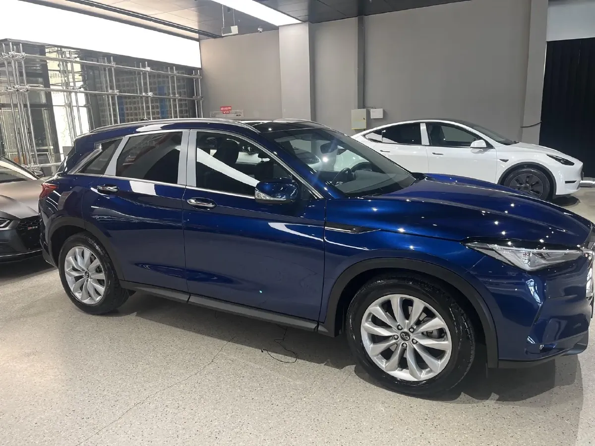 2018 Mitsubishi Pajero 3.0L 174HP V6 5AT,autocango,china used car exporter,china ev exporter,chinese used car exporter,chinese used ev exporter