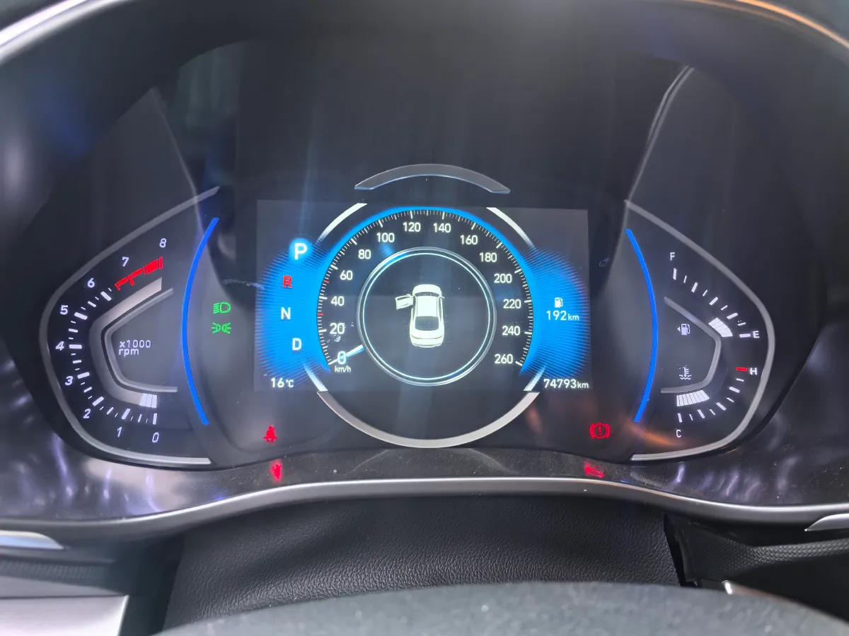 2019 Hyundai La Festa 1.6T 204HP L4 7DCT,autocango,china used car exporter,china ev exporter,chinese used car exporter,chinese used ev exporter