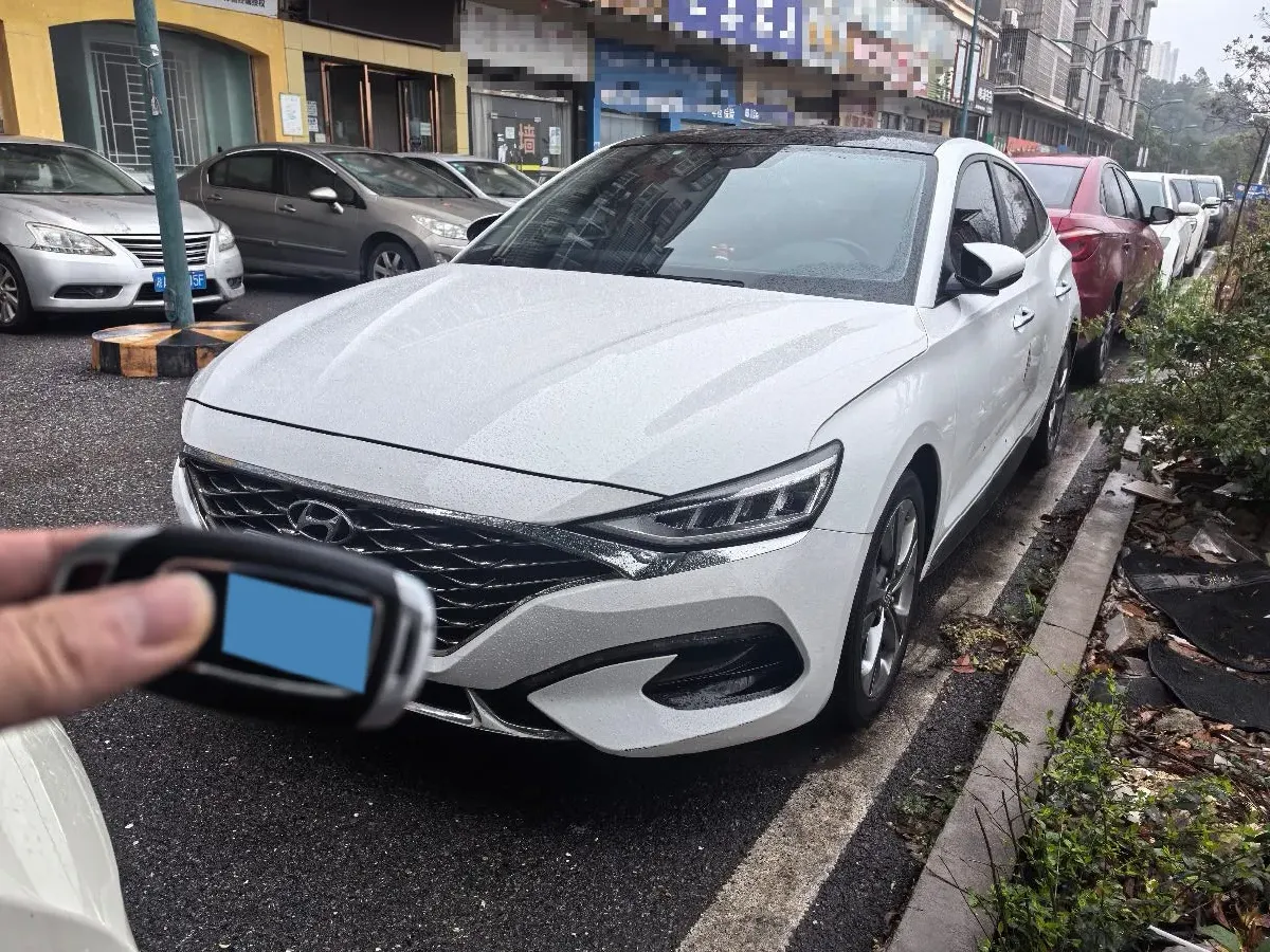 2019 Hyundai La Festa 1.6T 204HP L4 7DCT,autocango,china used car exporter,china ev exporter,chinese used car exporter,chinese used ev exporter
