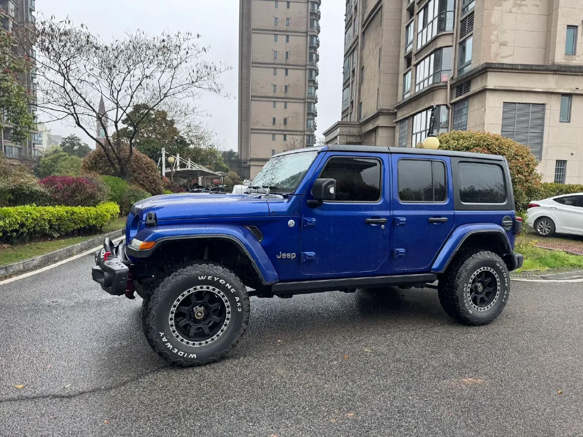 2019 Jeep Wrangler 2.0T 266HP L4 8AT,autocango,china used car exporter,china ev exporter,chinese used car exporter,chinese used ev exporter