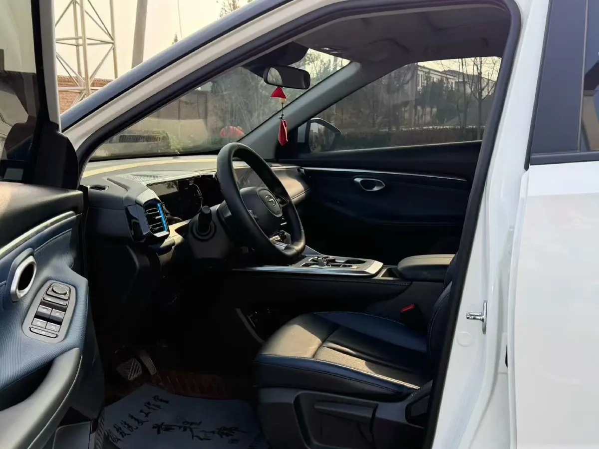 2023 GAC Trumpchi GS3 1.5T 177HP L4 7DCT,autocango,china used car exporter,china ev exporter,chinese used car exporter,chinese used ev exporter