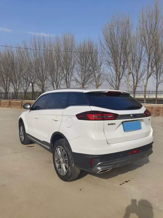 2018 Geely Azkarra 2.0L 141HP L4 6MT,autocango,china used car exporter,china ev exporter,chinese used car exporter,chinese used ev exporter