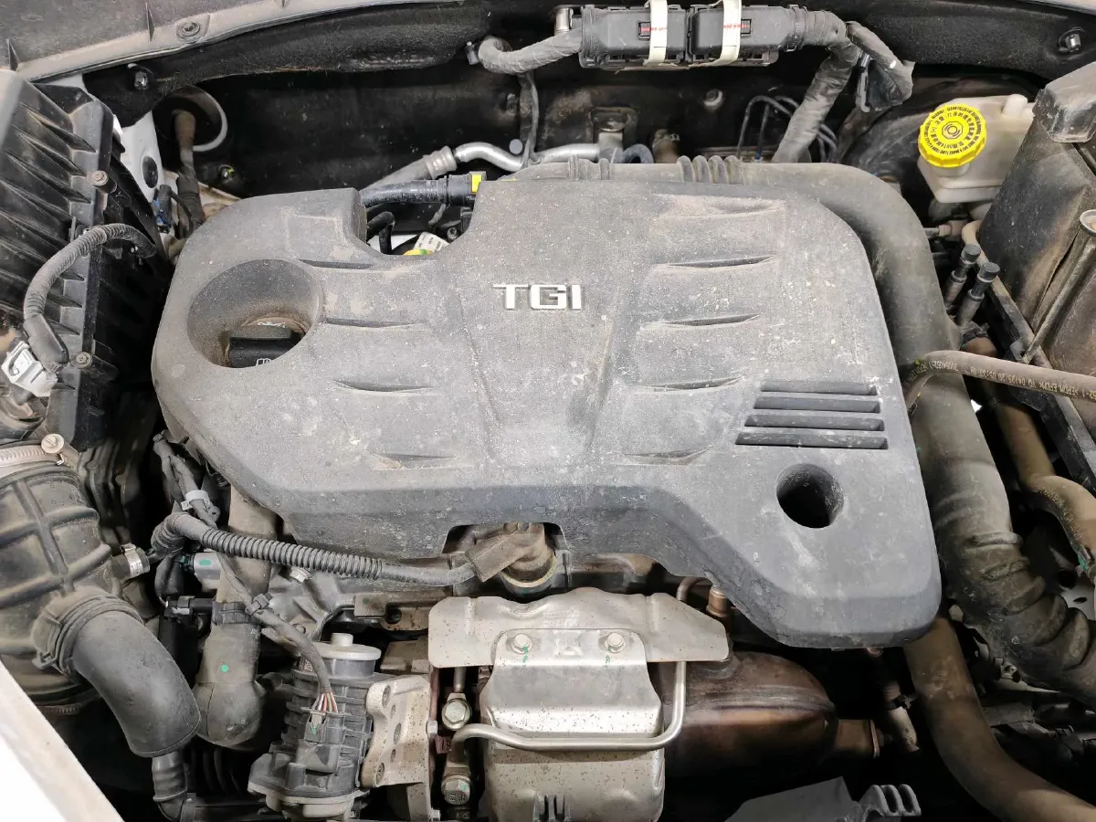 2020 Roewe RX5 1.5T 169HP L4 7DCT,autocango,china used car exporter,china ev exporter,chinese used car exporter,chinese used ev exporter