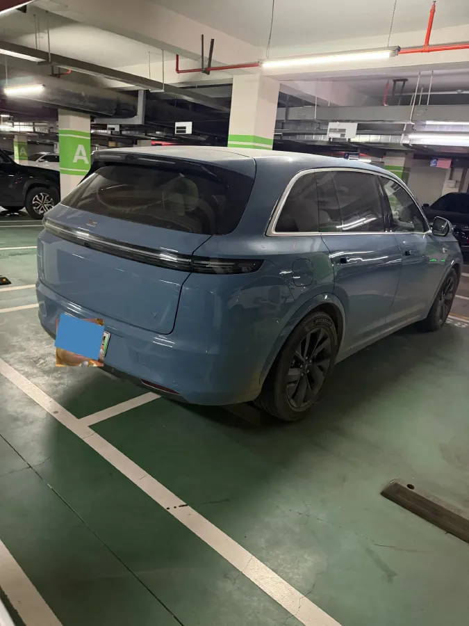 2023 Li L7 Range Extended 154HP REEV 40.9KWH,autocango,china used car exporter,china ev exporter,chinese used car exporter,chinese used ev exporter