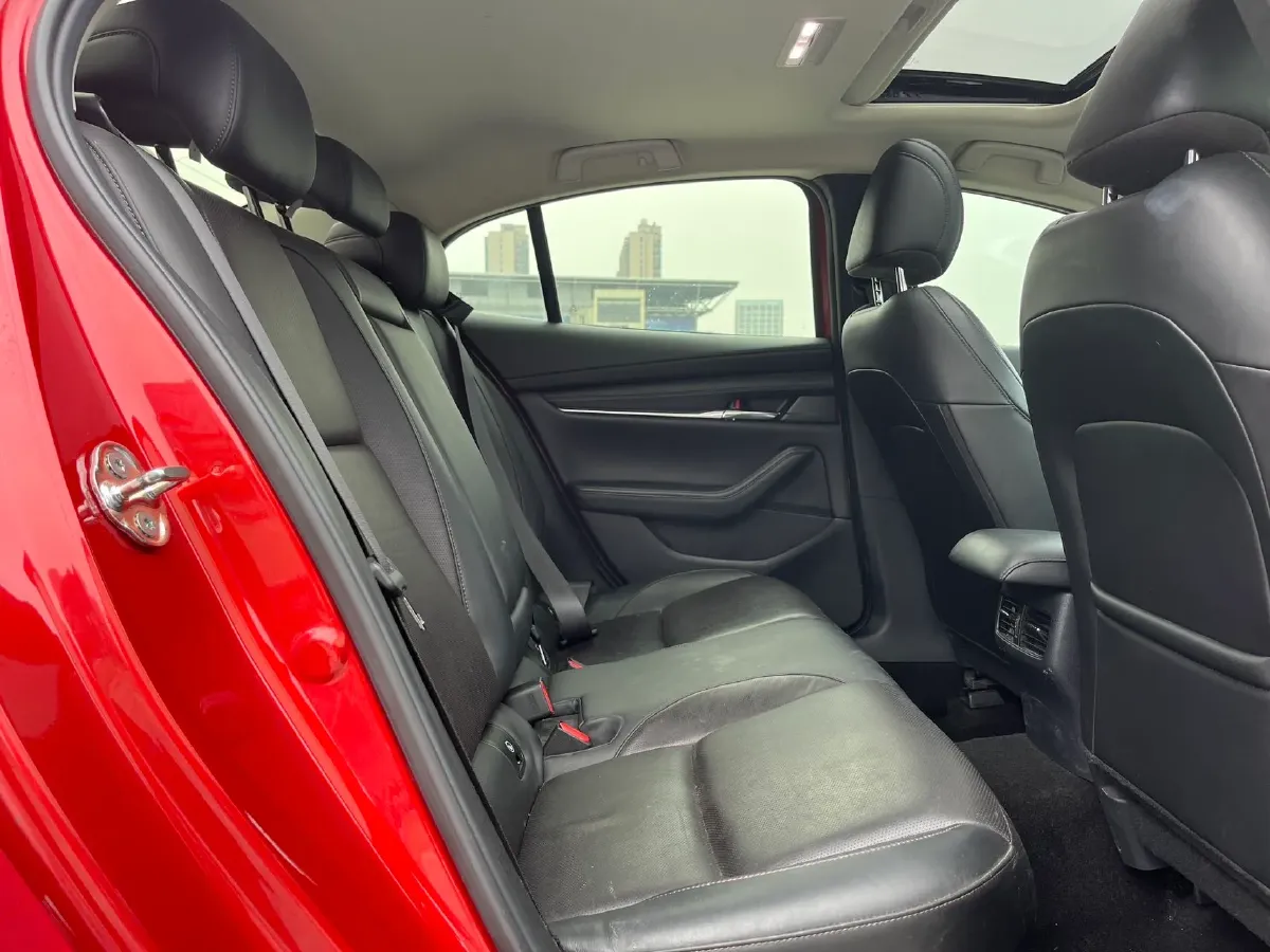 2020 Mazda 3 Axela 2.0L 158HP L4 6AT,autocango,china used car exporter,china ev exporter,chinese used car exporter,chinese used ev exporter